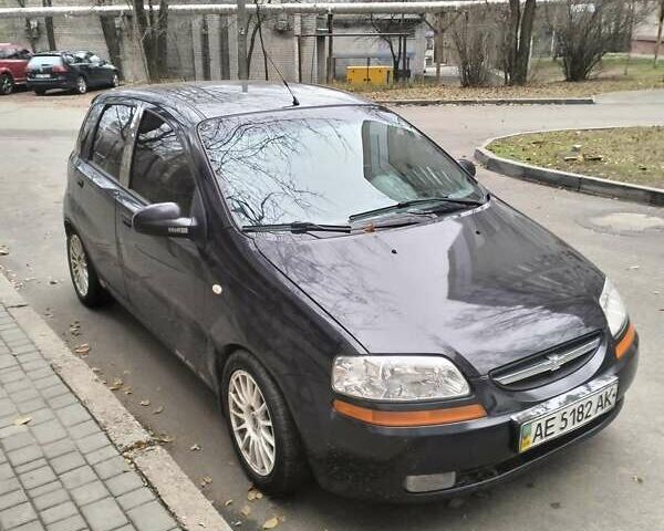 Черный Шевроле Авео, объемом двигателя 1.5 л и пробегом 143 тыс. км за 2000 $, фото 12 на Automoto.ua