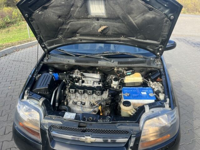 Черный Шевроле Авео, объемом двигателя 1.5 л и пробегом 260 тыс. км за 2600 $, фото 6 на Automoto.ua