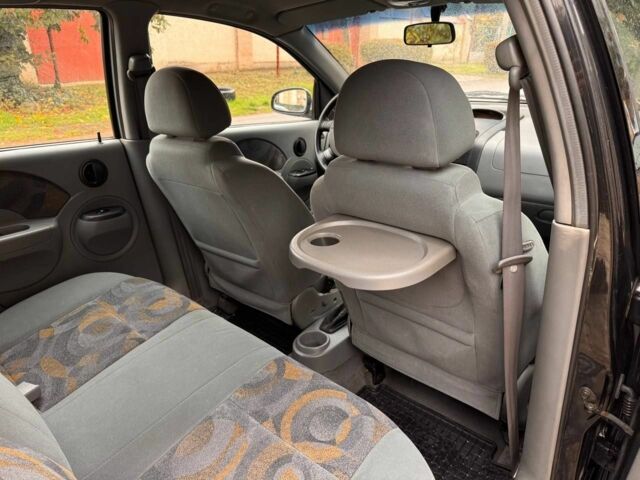 Черный Шевроле Авео, объемом двигателя 1.5 л и пробегом 94 тыс. км за 2650 $, фото 18 на Automoto.ua