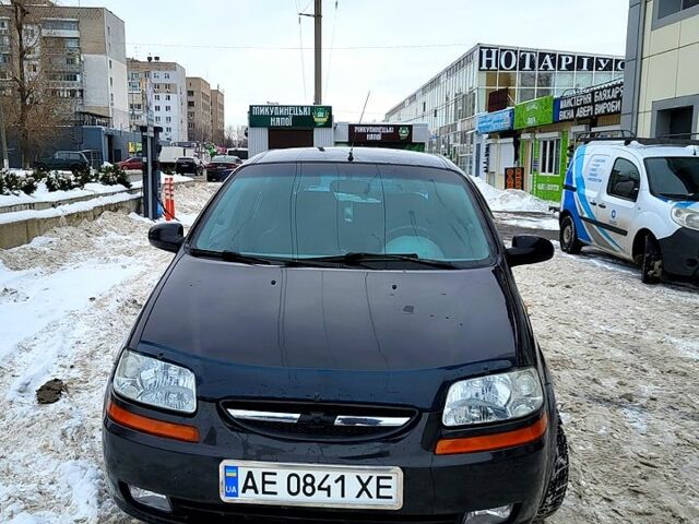 Чорний Шевроле Авео, об'ємом двигуна 1.5 л та пробігом 208 тис. км за 3800 $, фото 8 на Automoto.ua