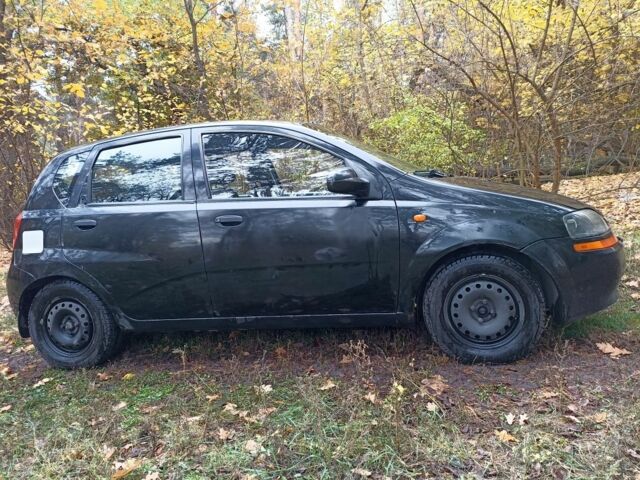 Черный Шевроле Авео, объемом двигателя 1.5 л и пробегом 230 тыс. км за 2500 $, фото 13 на Automoto.ua