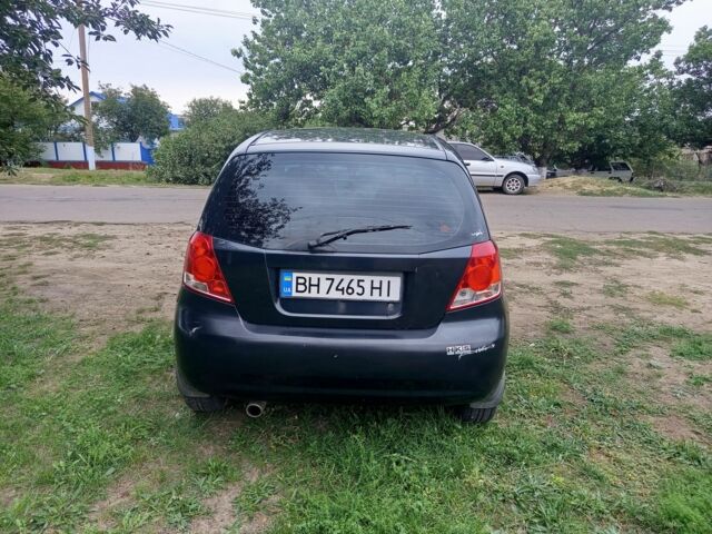 Черный Шевроле Авео, объемом двигателя 1.5 л и пробегом 200 тыс. км за 2700 $, фото 3 на Automoto.ua