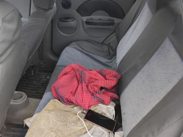 Чорний Шевроле Авео, об'ємом двигуна 1.5 л та пробігом 200 тис. км за 2250 $, фото 8 на Automoto.ua
