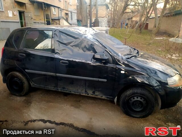 Черный Шевроле Авео, объемом двигателя 1.5 л и пробегом 160 тыс. км за 1200 $, фото 4 на Automoto.ua