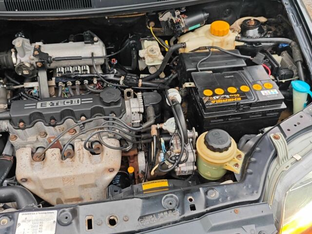 Чорний Шевроле Авео, об'ємом двигуна 1.5 л та пробігом 325 тис. км за 2500 $, фото 16 на Automoto.ua