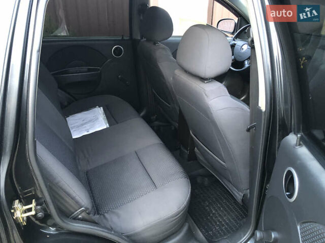 Чорний Шевроле Авео, об'ємом двигуна 1.5 л та пробігом 156 тис. км за 3600 $, фото 6 на Automoto.ua