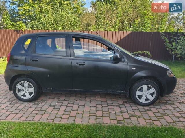 Черный Шевроле Авео, объемом двигателя 1.5 л и пробегом 244 тыс. км за 2500 $, фото 1 на Automoto.ua
