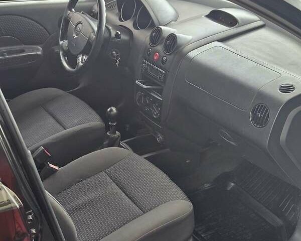 Черный Шевроле Авео, объемом двигателя 1.5 л и пробегом 212 тыс. км за 3000 $, фото 7 на Automoto.ua