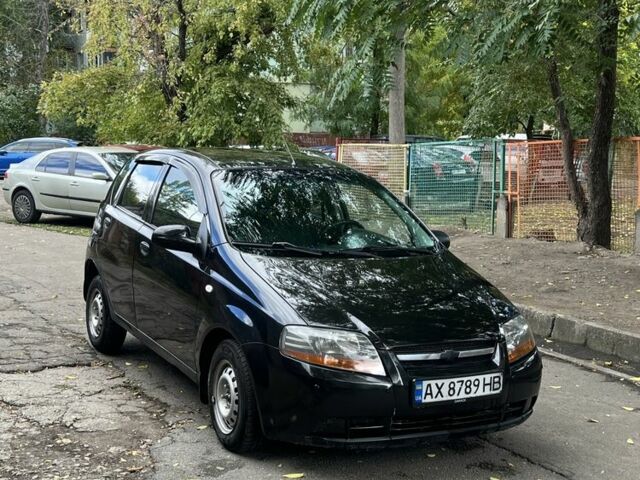 Чорний Шевроле Авео, об'ємом двигуна 1.5 л та пробігом 150 тис. км за 3300 $, фото 1 на Automoto.ua