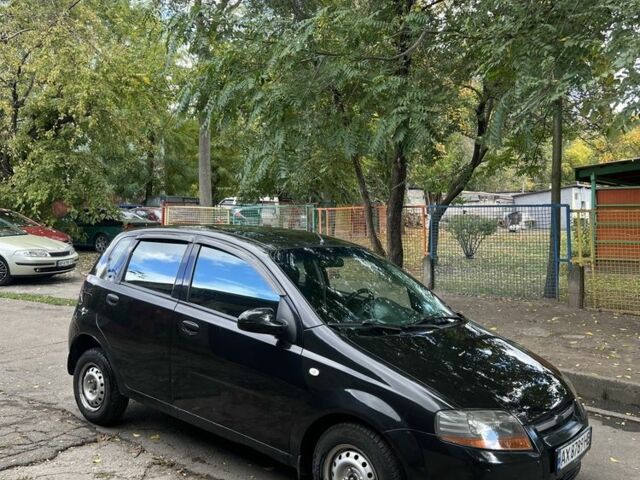 Чорний Шевроле Авео, об'ємом двигуна 1.5 л та пробігом 150 тис. км за 3300 $, фото 2 на Automoto.ua