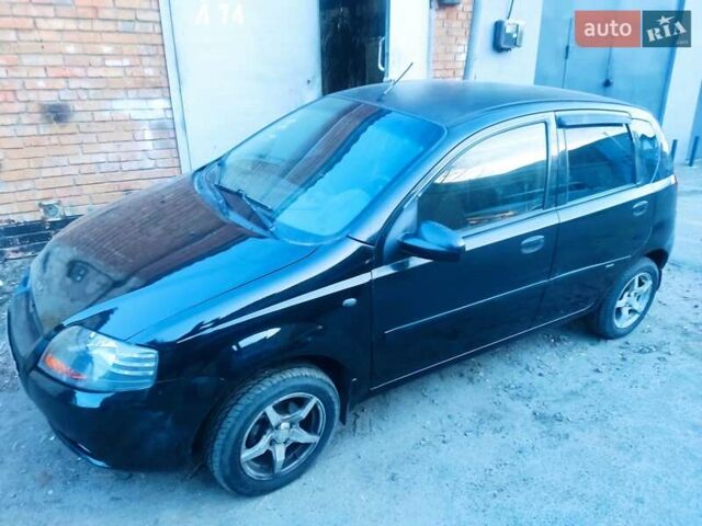 Черный Шевроле Авео, объемом двигателя 1.6 л и пробегом 280 тыс. км за 2800 $, фото 2 на Automoto.ua