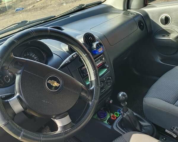 Шевроле Авео 2006 в Кропивницком (Кировограде) на Automoto.ua Черный Шевроле Авео, объемом двигателя 1.4 л и пробегом 137 тыс. км за 4000 $, фото 5 на Automoto.ua