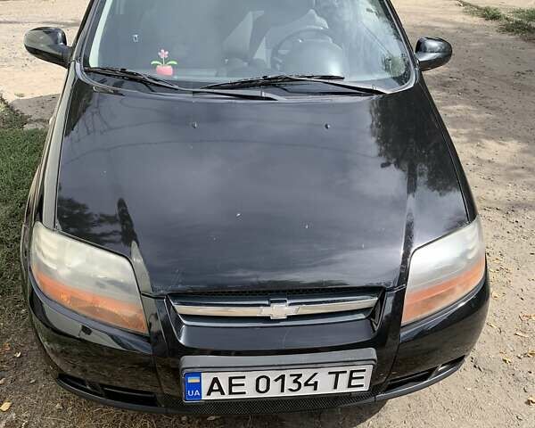 Черный Шевроле Авео, объемом двигателя 1.5 л и пробегом 212 тыс. км за 3100 $, фото 1 на Automoto.ua