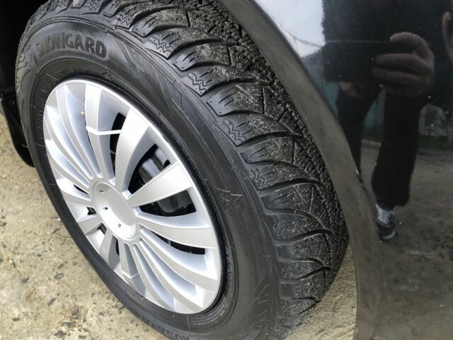 Черный Шевроле Авео, объемом двигателя 1.5 л и пробегом 156 тыс. км за 3600 $, фото 6 на Automoto.ua