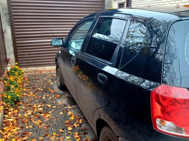 Черный Шевроле Авео, объемом двигателя 1.5 л и пробегом 188 тыс. км за 3200 $, фото 5 на Automoto.ua