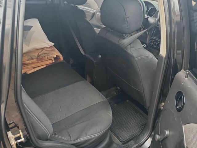 Чорний Шевроле Авео, об'ємом двигуна 1.5 л та пробігом 325 тис. км за 2500 $, фото 7 на Automoto.ua