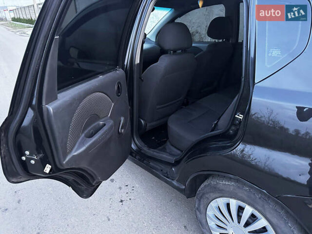 Черный Шевроле Авео, объемом двигателя 1.5 л и пробегом 380 тыс. км за 2900 $, фото 14 на Automoto.ua