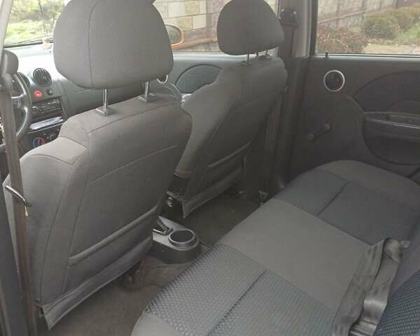Чорний Шевроле Авео, об'ємом двигуна 1.5 л та пробігом 138 тис. км за 3100 $, фото 7 на Automoto.ua