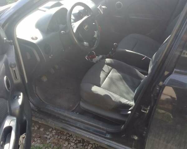 Черный Шевроле Авео, объемом двигателя 1.5 л и пробегом 400 тыс. км за 1999 $, фото 2 на Automoto.ua