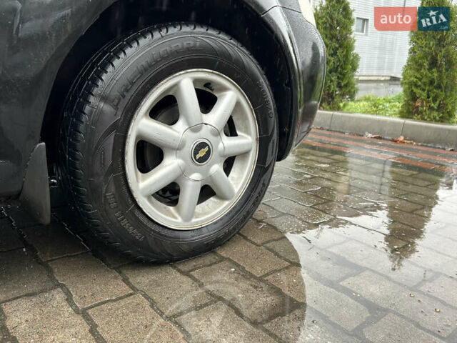 Черный Шевроле Авео, объемом двигателя 1.5 л и пробегом 203 тыс. км за 3000 $, фото 25 на Automoto.ua