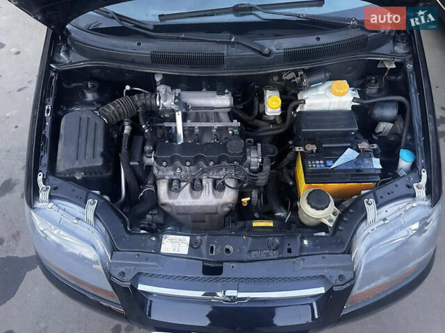 Черный Шевроле Авео, объемом двигателя 1.5 л и пробегом 380 тыс. км за 2900 $, фото 15 на Automoto.ua