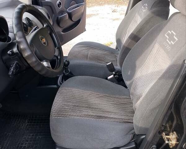 Шевроле Авео 2007 в Запорожье на Automoto.ua Черный Шевроле Авео, объемом двигателя 1.5 л и пробегом 127 тыс. км за 3300 $, фото 8 на Automoto.ua