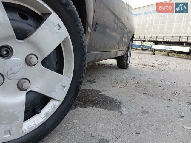 Черный Шевроле Авео, объемом двигателя 1.5 л и пробегом 244 тыс. км за 2300 $, фото 32 на Automoto.ua