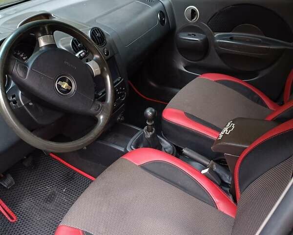 Чорний Шевроле Авео, об'ємом двигуна 0 л та пробігом 168 тис. км за 3800 $, фото 5 на Automoto.ua
