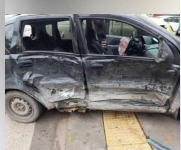 Черный Шевроле Авео, объемом двигателя 1.5 л и пробегом 260 тыс. км за 750 $, фото 1 на Automoto.ua