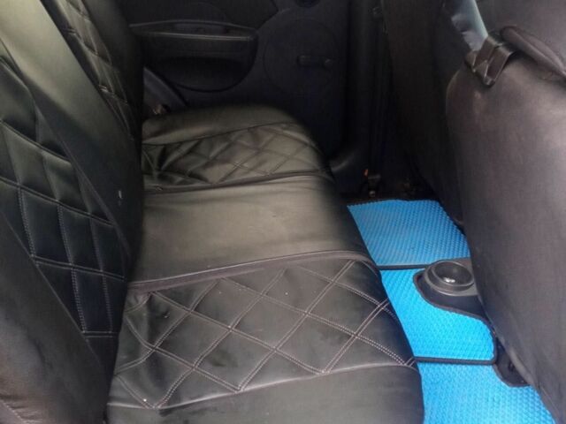 Чорний Шевроле Авео, об'ємом двигуна 1.5 л та пробігом 238 тис. км за 3000 $, фото 4 на Automoto.ua