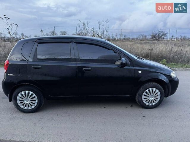 Черный Шевроле Авео, объемом двигателя 1.5 л и пробегом 380 тыс. км за 2900 $, фото 7 на Automoto.ua