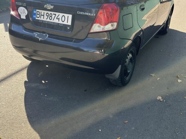 Чорний Шевроле Авео, об'ємом двигуна 1.5 л та пробігом 240 тис. км за 2800 $, фото 3 на Automoto.ua