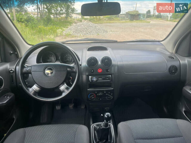 Черный Шевроле Авео, объемом двигателя 1.5 л и пробегом 222 тыс. км за 3800 $, фото 24 на Automoto.ua