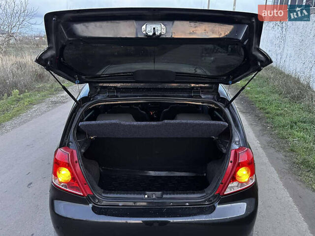 Черный Шевроле Авео, объемом двигателя 1.5 л и пробегом 380 тыс. км за 2900 $, фото 9 на Automoto.ua