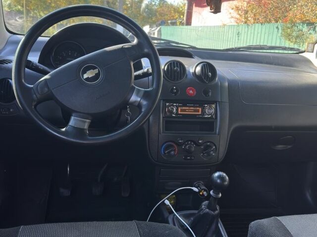 Чорний Шевроле Авео, об'ємом двигуна 1.5 л та пробігом 240 тис. км за 2800 $, фото 4 на Automoto.ua