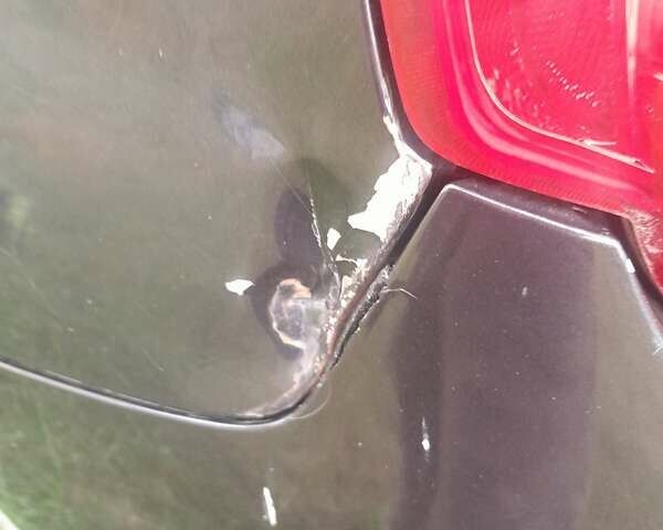 Чорний Шевроле Авео, об'ємом двигуна 1.5 л та пробігом 86 тис. км за 2600 $, фото 1 на Automoto.ua