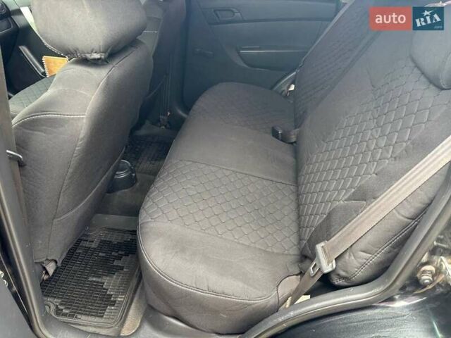 Черный Шевроле Авео, объемом двигателя 1.5 л и пробегом 196 тыс. км за 4500 $, фото 11 на Automoto.ua