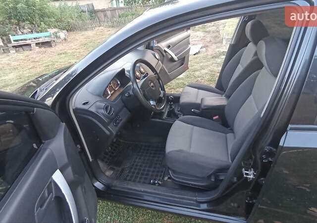 Черный Шевроле Авео, объемом двигателя 1.5 л и пробегом 125 тыс. км за 4300 $, фото 7 на Automoto.ua