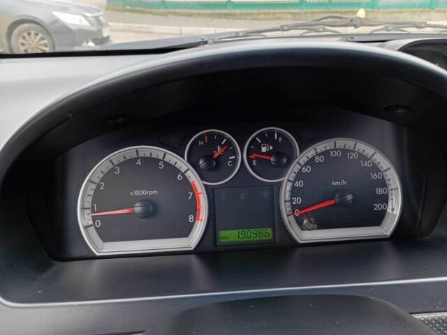 Черный Шевроле Авео, объемом двигателя 1.5 л и пробегом 190 тыс. км за 3600 $, фото 1 на Automoto.ua