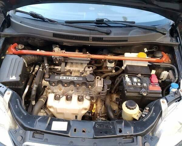 Черный Шевроле Авео, объемом двигателя 1.5 л и пробегом 70 тыс. км за 4199 $, фото 3 на Automoto.ua