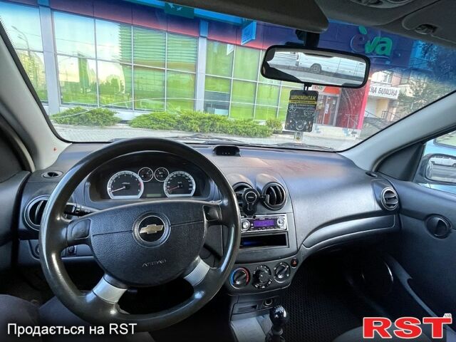 Черный Шевроле Авео, объемом двигателя 1.5 л и пробегом 171 тыс. км за 2700 $, фото 9 на Automoto.ua