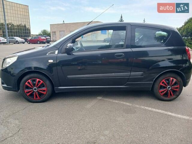 Черный Шевроле Авео, объемом двигателя 1.4 л и пробегом 220 тыс. км за 3100 $, фото 9 на Automoto.ua