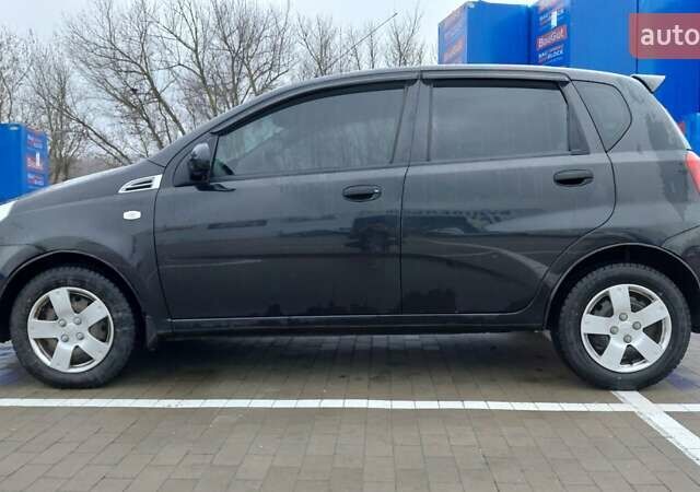 Черный Шевроле Авео, объемом двигателя 1.5 л и пробегом 162 тыс. км за 4200 $, фото 3 на Automoto.ua