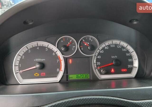 Черный Шевроле Авео, объемом двигателя 1.5 л и пробегом 162 тыс. км за 4200 $, фото 6 на Automoto.ua