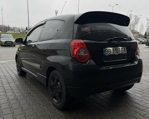 Черный Шевроле Авео, объемом двигателя 1.5 л и пробегом 195 тыс. км за 3800 $, фото 24 на Automoto.ua