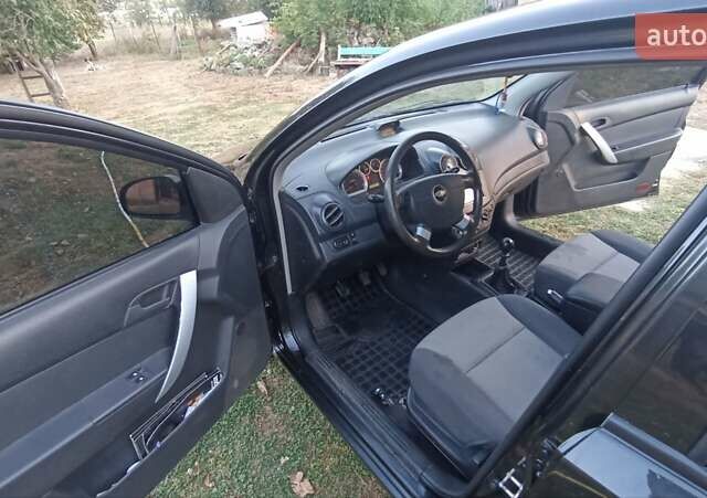 Черный Шевроле Авео, объемом двигателя 1.5 л и пробегом 125 тыс. км за 4300 $, фото 6 на Automoto.ua