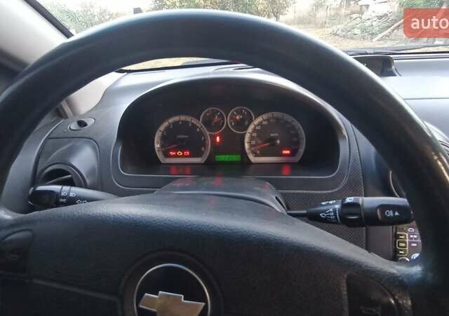 Черный Шевроле Авео, объемом двигателя 1.5 л и пробегом 125 тыс. км за 4300 $, фото 4 на Automoto.ua