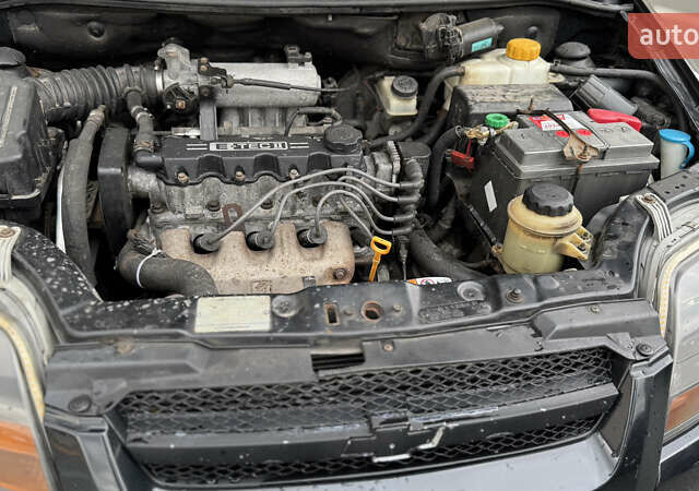 Черный Шевроле Авео, объемом двигателя 1.5 л и пробегом 270 тыс. км за 2999 $, фото 16 на Automoto.ua