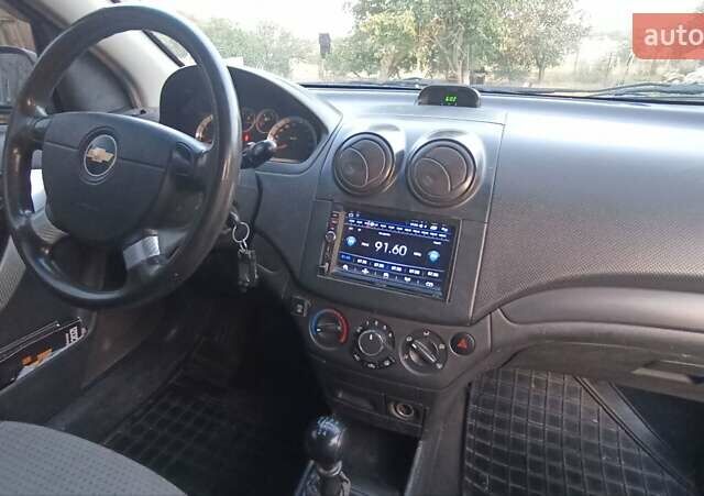 Черный Шевроле Авео, объемом двигателя 1.5 л и пробегом 125 тыс. км за 4300 $, фото 3 на Automoto.ua