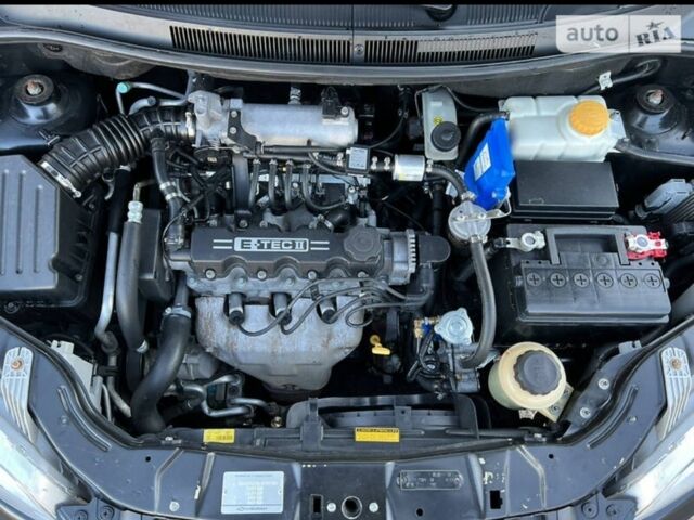 Черный Шевроле Авео, объемом двигателя 1.5 л и пробегом 133 тыс. км за 4400 $, фото 13 на Automoto.ua